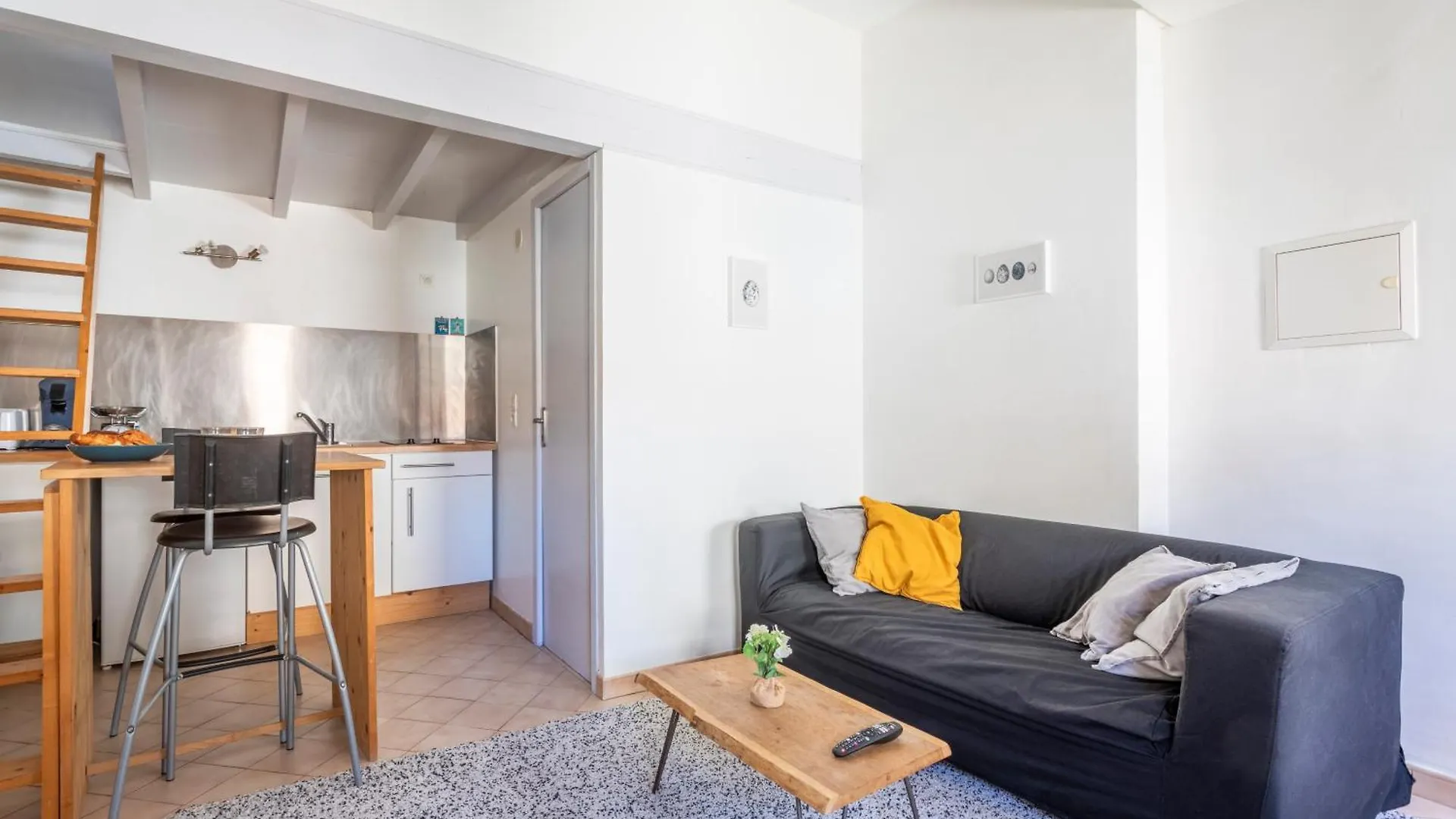 Studio Cosy Place De La Mairie Aix-en-Provence Apartment